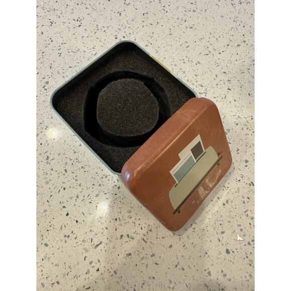 Fossil Dean Chronograph FS4613 Men’s Black Silicone Band Watch w/ Tin Box - Picture 13 of 15